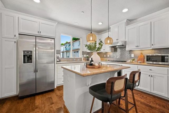 474 Kahlo Street, Mountain View, CA 94041