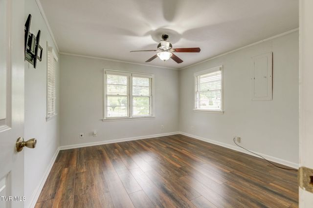 329 Lewis Lane, Kingsport, TN 37660