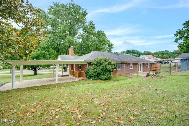329 Lewis Lane, Kingsport, TN 37660
