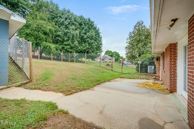 329 Lewis Lane, Kingsport, TN 37660