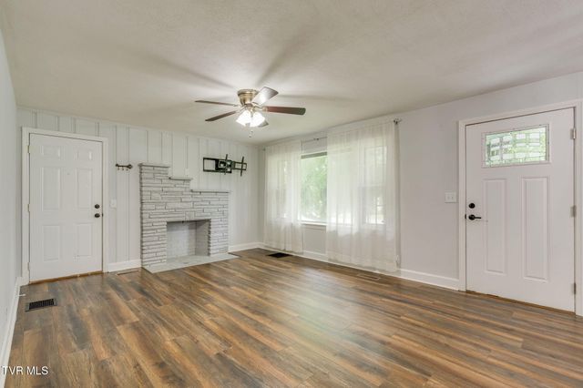 329 Lewis Lane, Kingsport, TN 37660