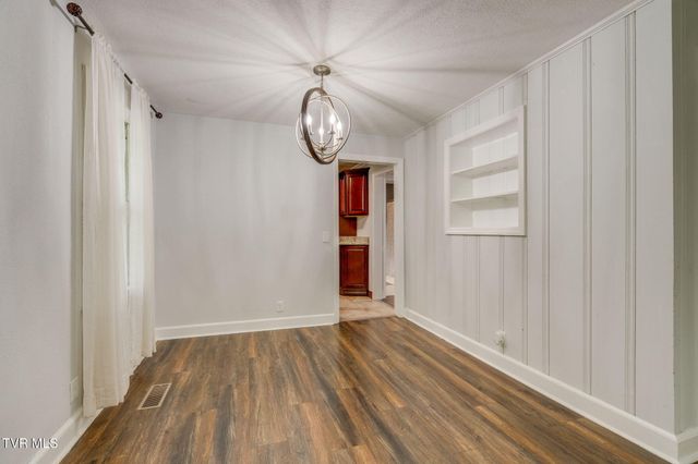 329 Lewis Lane, Kingsport, TN 37660