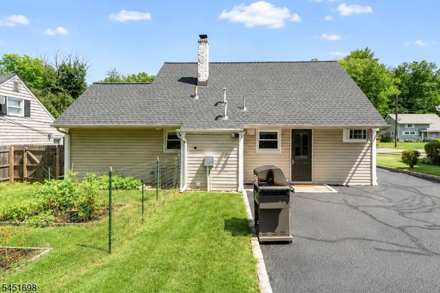 52 Delmore Ave, Berkeley Heights Twp., NJ 07922