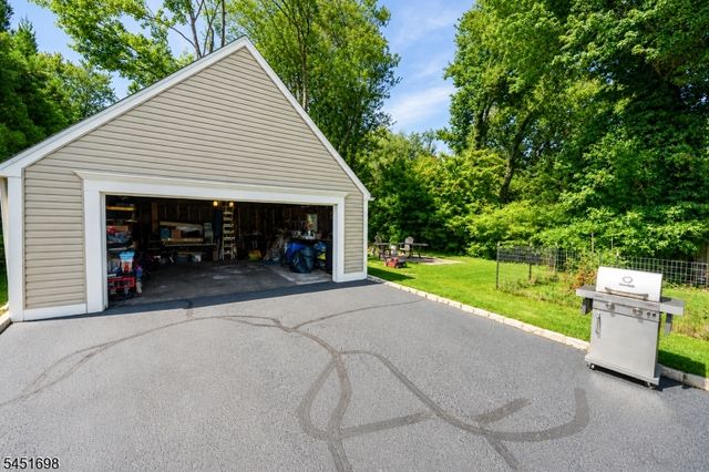 52 Delmore Ave, Berkeley Heights Twp., NJ 07922