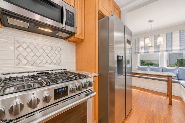 52 Delmore Ave, Berkeley Heights Twp., NJ 07922
