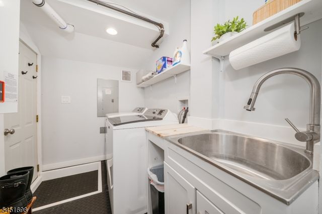 52 Delmore Ave, Berkeley Heights Twp., NJ 07922