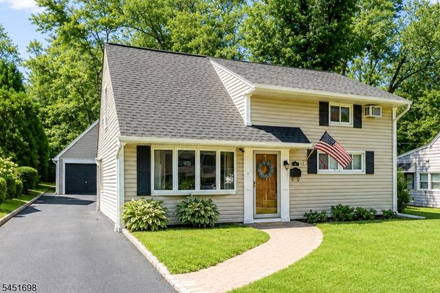 52 Delmore Ave, Berkeley Heights Twp., NJ 07922