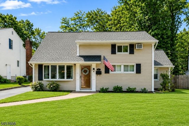 52 Delmore Ave, Berkeley Heights Twp., NJ 07922