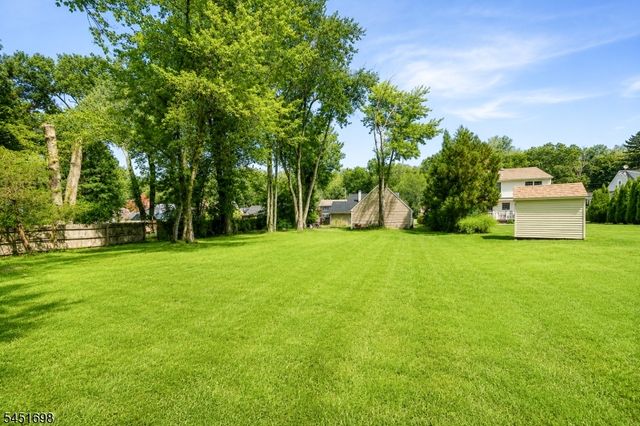52 Delmore Ave, Berkeley Heights Twp., NJ 07922