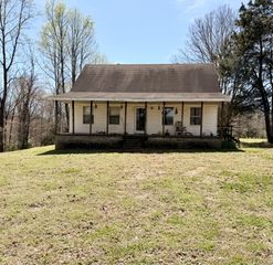 3152 Tanyard Hill Rd, Lynchburg, TN 37352