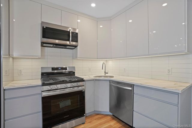 79-23 67 Drive, Middle Village, NY 11379