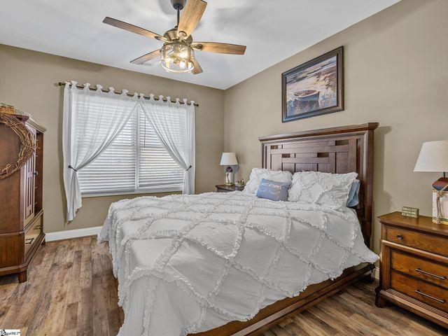 475 Twin Springs Drive, Spartanburg, SC 29301