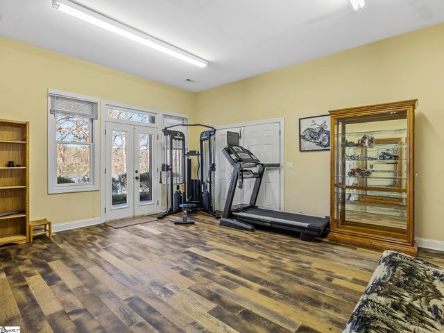 475 Twin Springs Drive, Spartanburg, SC 29301