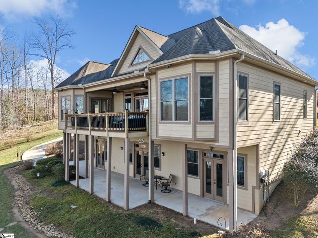 475 Twin Springs Drive, Spartanburg, SC 29301