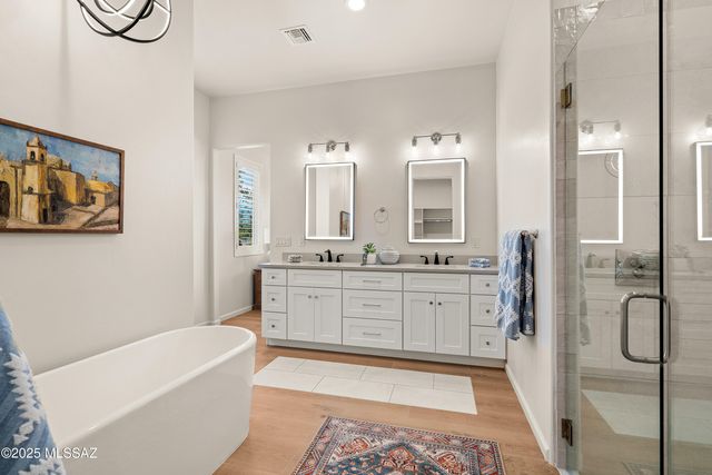 2765 N Megafauna Court, Tucson, AZ 85749