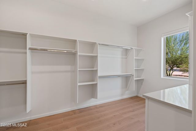 2765 N Megafauna Court, Tucson, AZ 85749