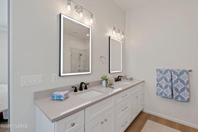 2765 N Megafauna Court, Tucson, AZ 85749