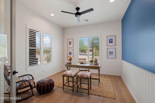 2765 N Megafauna Court, Tucson, AZ 85749