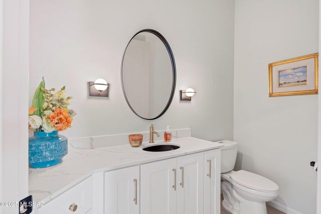 2765 N Megafauna Court, Tucson, AZ 85749