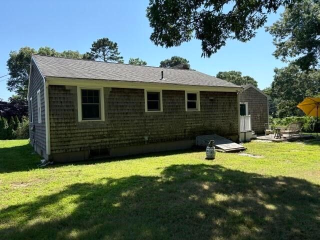 555 Shootflying Hill Rd, Barnstable, MA 02632