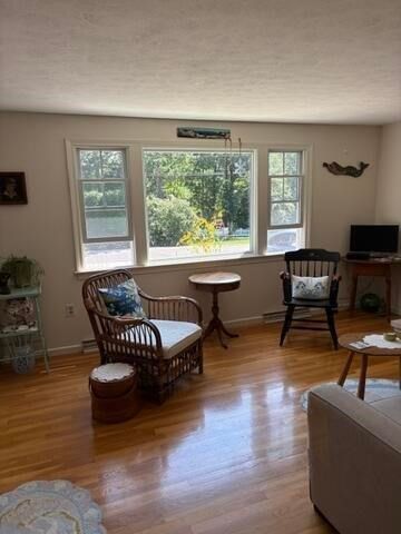 555 Shootflying Hill Rd, Barnstable, MA 02632