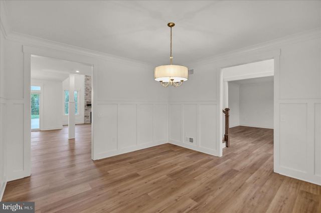 513 CHELTENHAM CT, Lititz, PA 17543