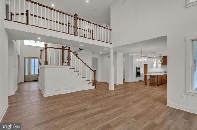 513 CHELTENHAM CT, Lititz, PA 17543