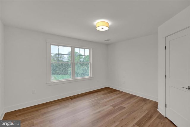 513 CHELTENHAM CT, Lititz, PA 17543