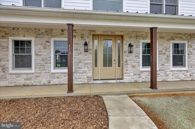 513 CHELTENHAM CT, Lititz, PA 17543