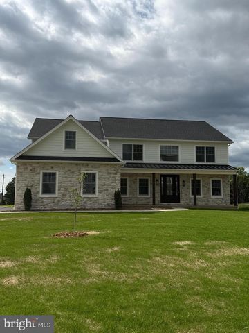 513 CHELTENHAM CT, Lititz, PA 17543