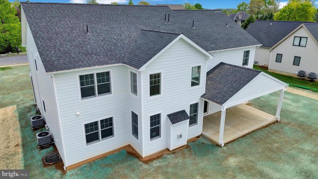 513 CHELTENHAM CT, Lititz, PA 17543