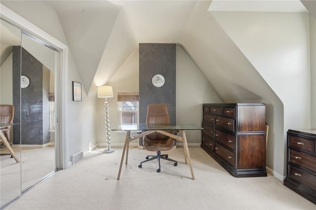 229 Grandview Ave 3, Mt Washington, PA 15211