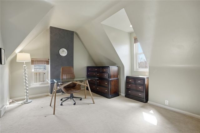 229 Grandview Ave 3, Mt Washington, PA 15211