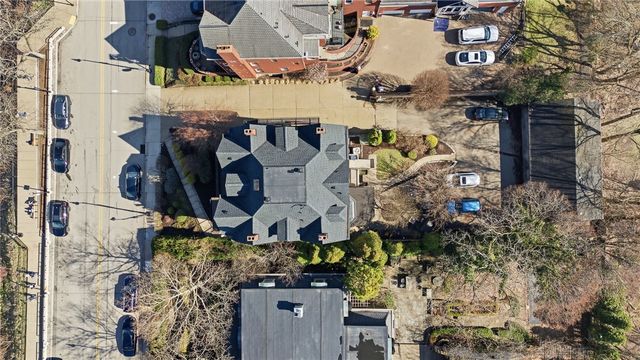 229 Grandview Ave 3, Mt Washington, PA 15211