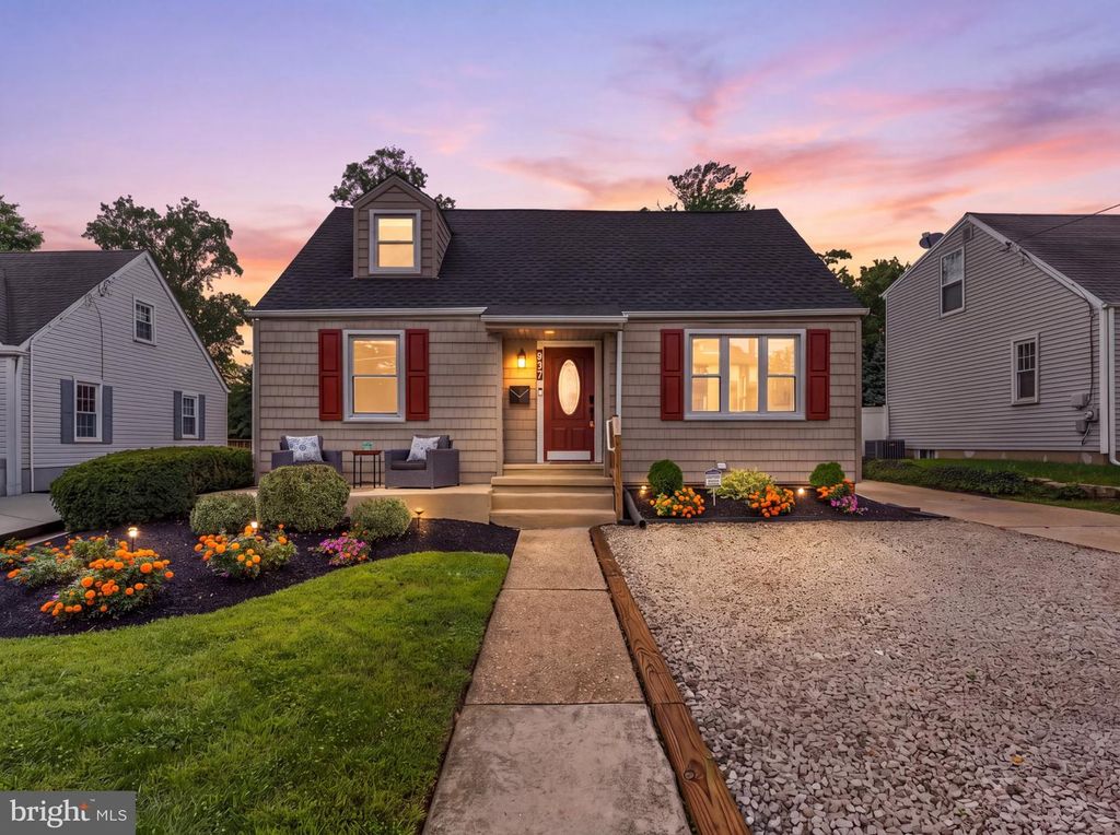 937 CLEMENTS BRIDGE RD, BARRINGTON, NJ 08007 — exterior