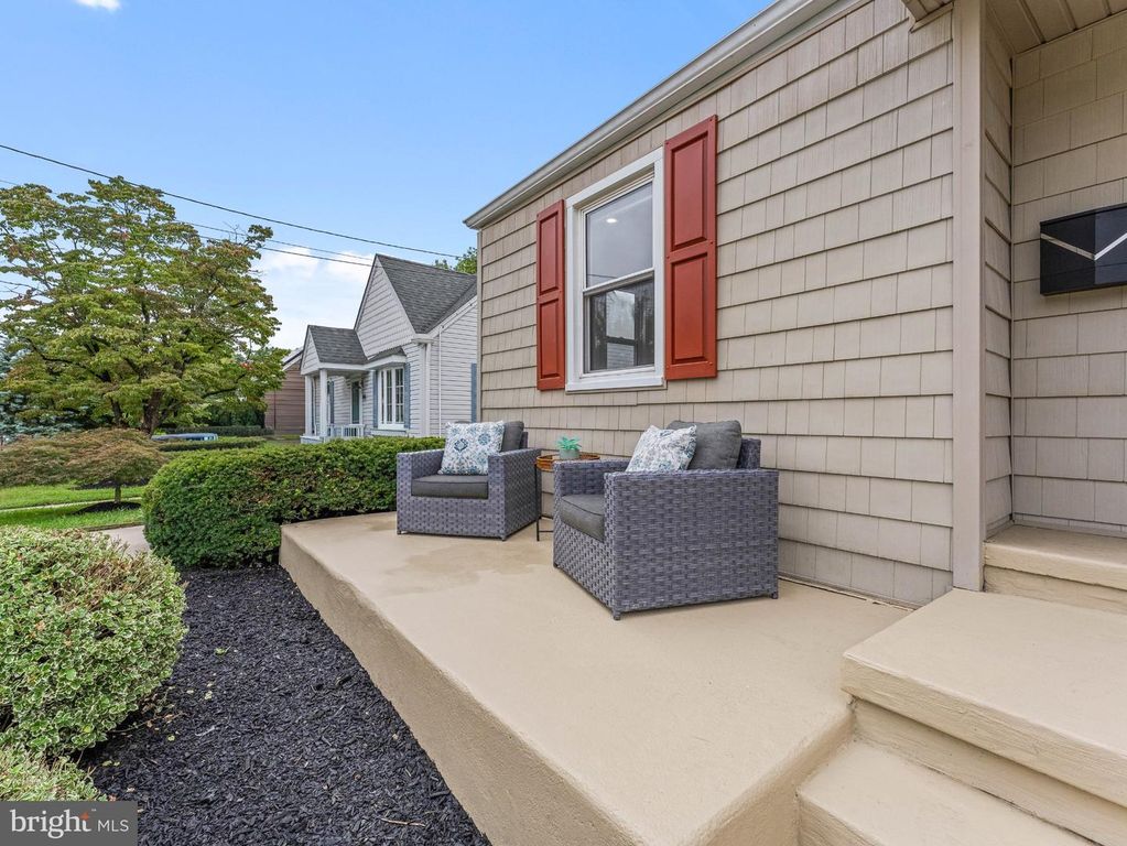 937 CLEMENTS BRIDGE RD, BARRINGTON, NJ 08007 — photo 4