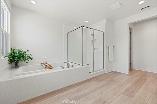 28683 Windbreak, Saugus, CA 91350