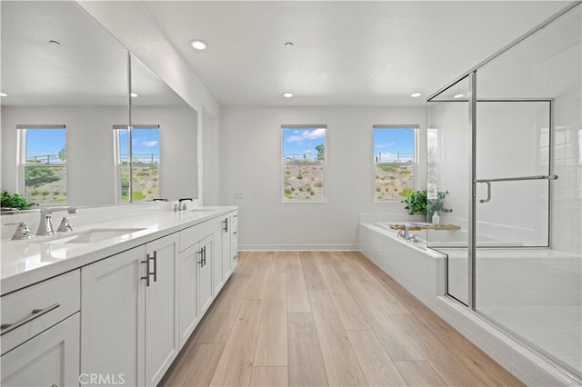 28683 Windbreak, Saugus, CA 91350