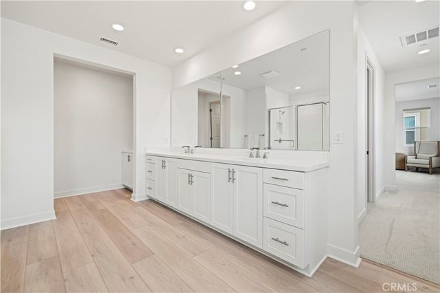 28683 Windbreak, Saugus, CA 91350