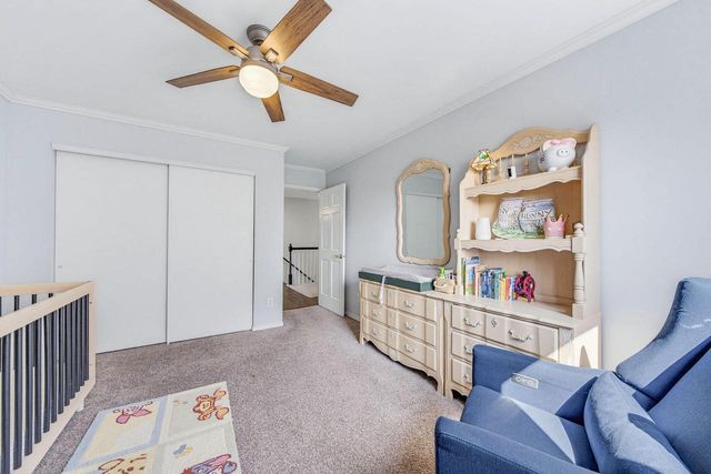 4645 W Sherwood DRIVE, Franklin, WI 53132