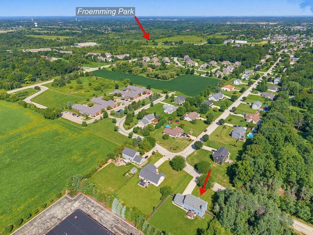 4645 W Sherwood DRIVE, Franklin, WI 53132