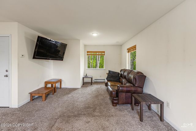 36588 Raspberry Street, Soldotna, AK 99669