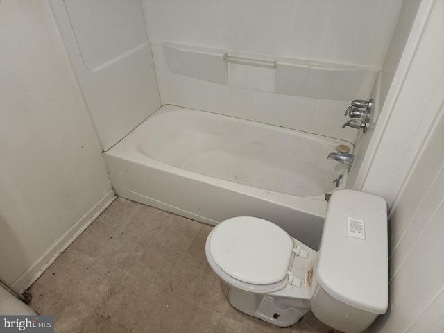 28 GOVERNORS, Dover, DE 19904