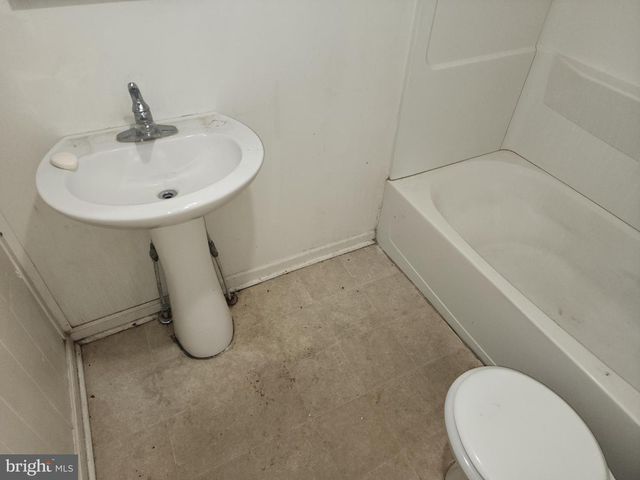 28 GOVERNORS, Dover, DE 19904