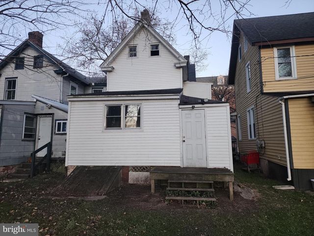 28 GOVERNORS, Dover, DE 19904