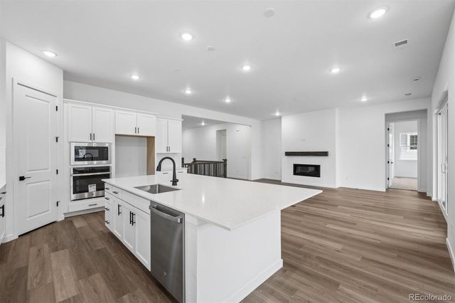 3771 Emerald Shore Circle, Loveland, CO 80538