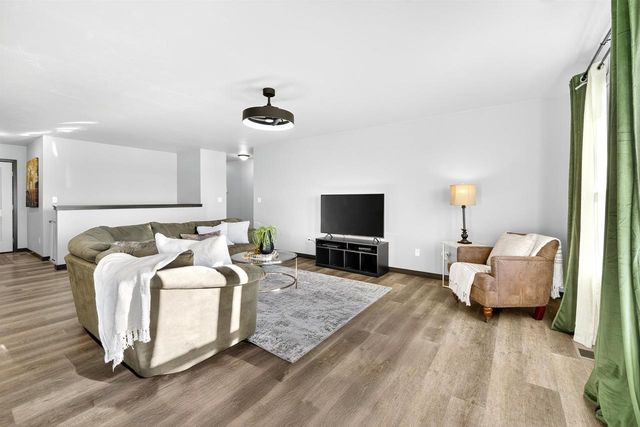 4629 RICHARD LANE, Green Bay, WI 54313