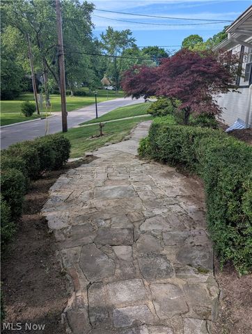 1607 26th Street, Cuyahoga Falls, OH 44223