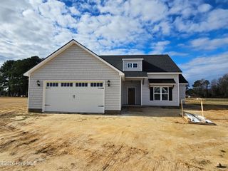 177 Country Cove Lane, Clinton, NC 28328