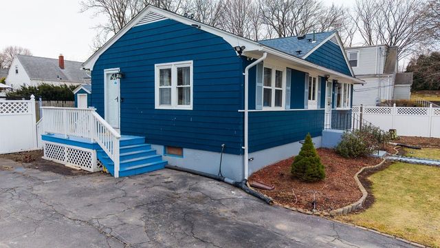 60 Imperial Avenue, Cranston, RI 02920